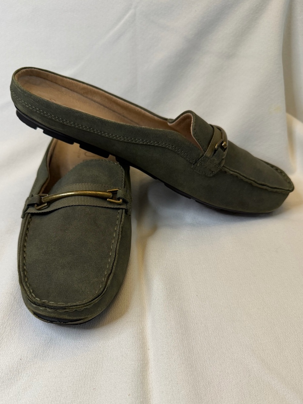 SOUL Naturalizer Olive Green Suede Mule Loafers Gold Bit Accent Women's Size 10
